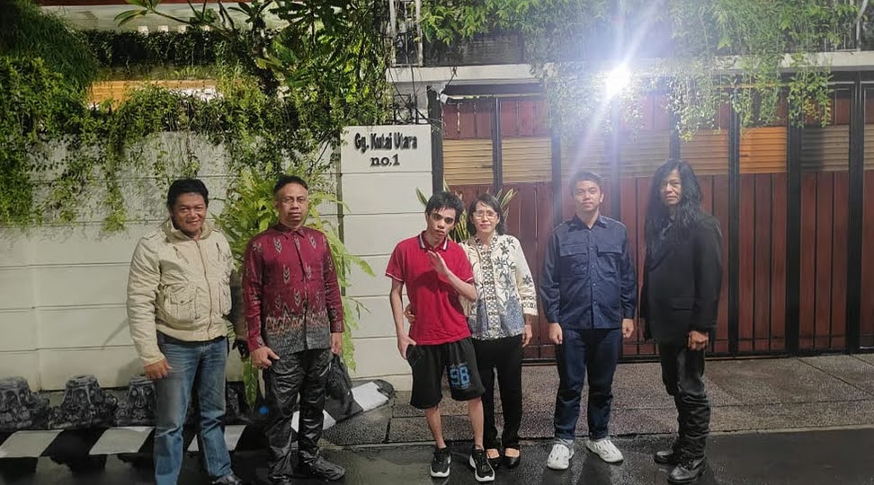 Sewa Mobil Dari Surabaya Ke Rumah Jokowi Solo