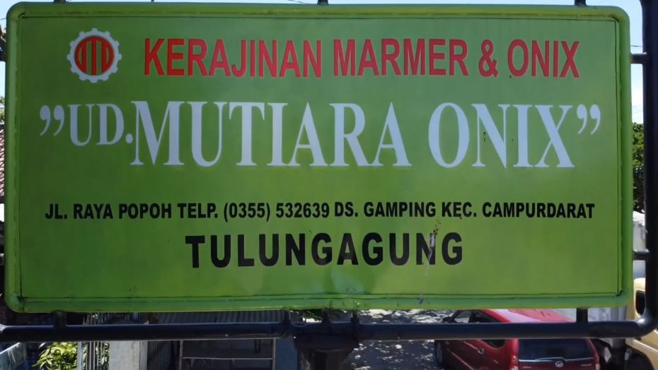 Sewa Mobil Dari Surabaya Ke Kerajinan Marmer Dan Onix Di Tulungagung